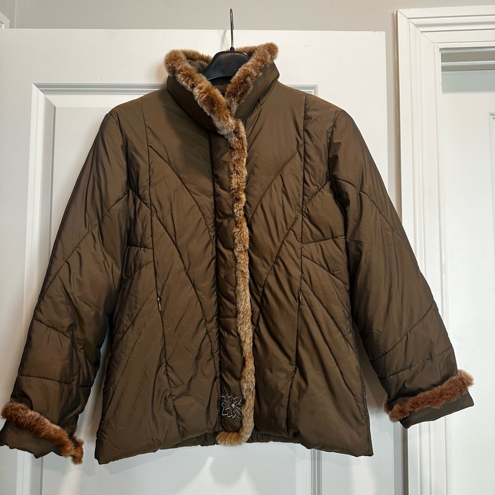 Chic Brown Puffer Jacket